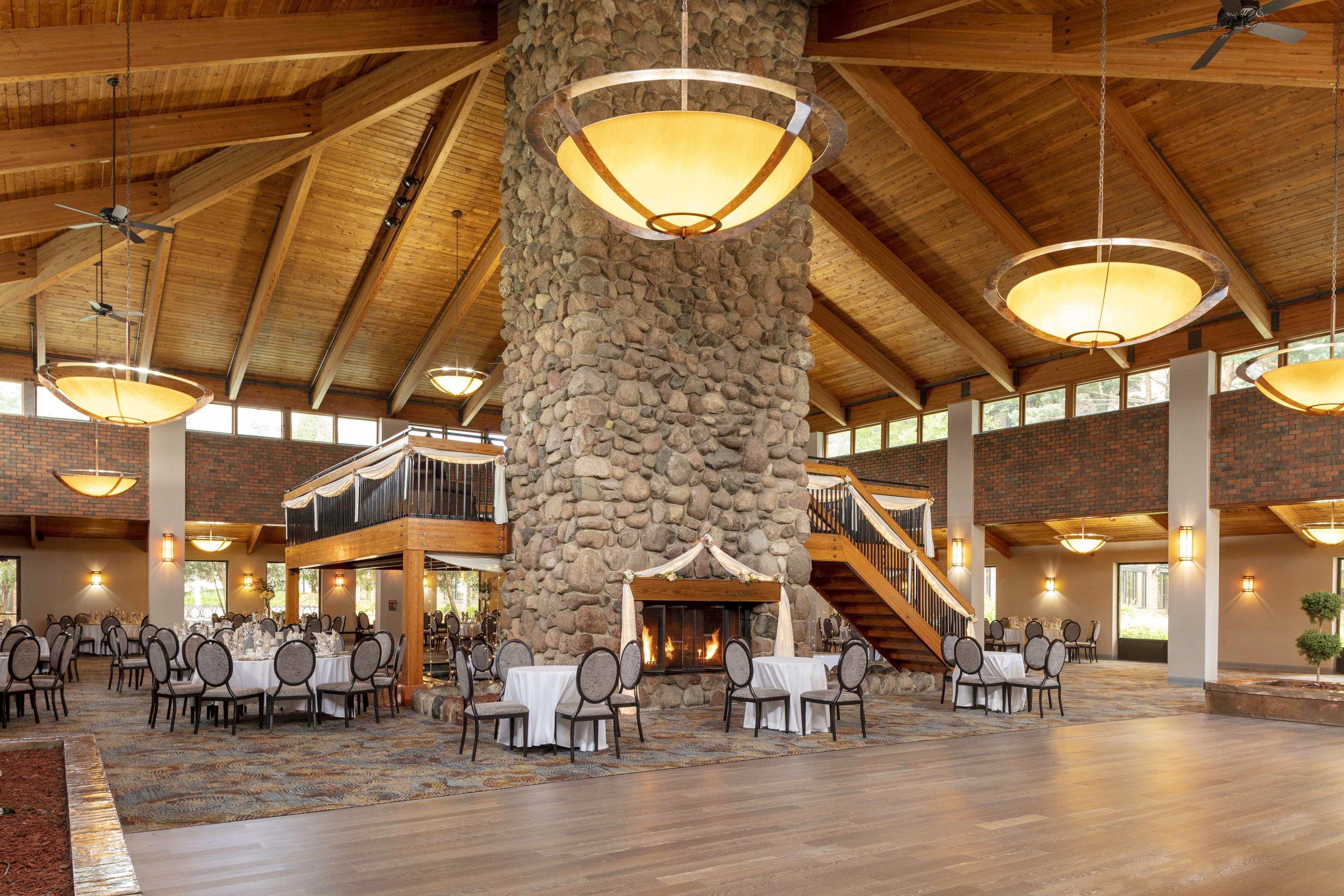 Holiday Inn Chicago Sw-Countryside Confctr By Ihg Екстер'єр фото