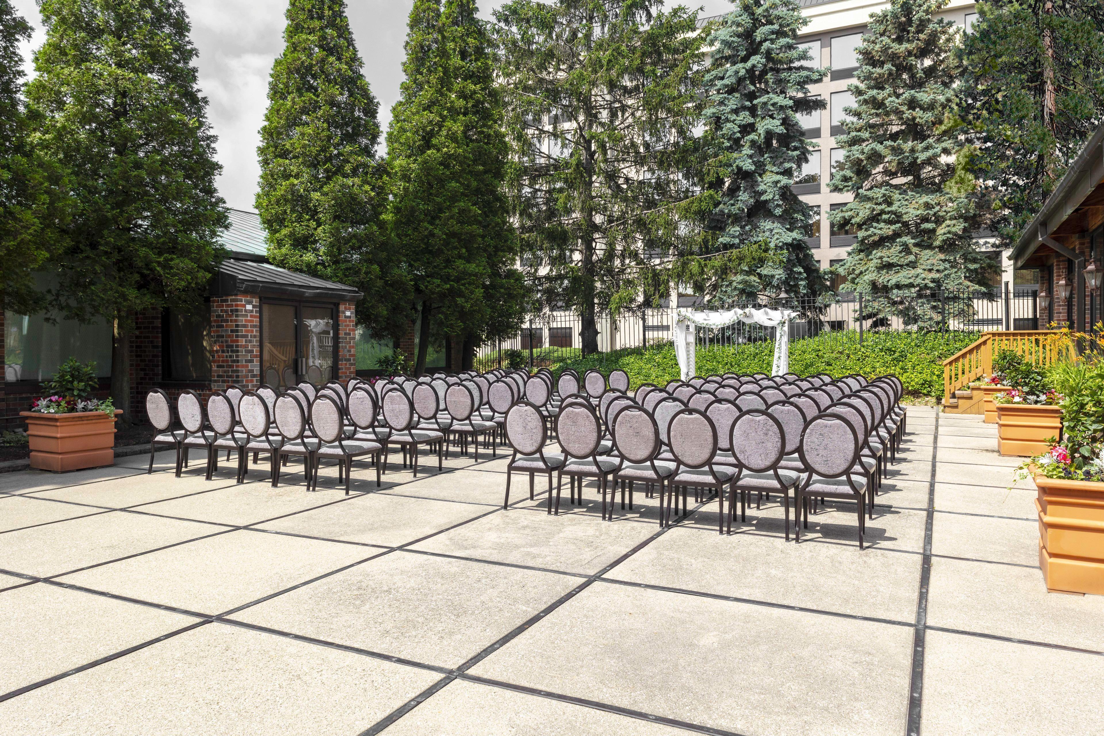 Holiday Inn Chicago Sw-Countryside Confctr By Ihg Екстер'єр фото